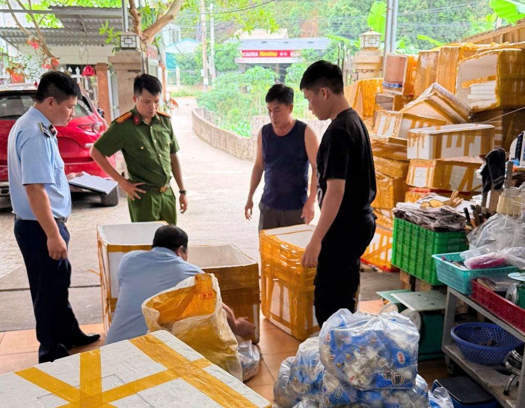 Quảng Ninh: Phát hiện, xử lý 292kg chả mực, mực khô không rõ nguồn gốc