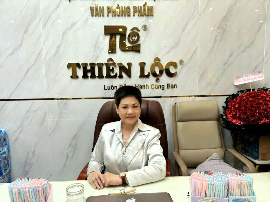 Doanh nh&acirc;n Trần Huệ Ngọc &ndash; CEO, nh&agrave; s&aacute;ng lập Thương hiệu B&uacute;t bi Thi&ecirc;n Lộc