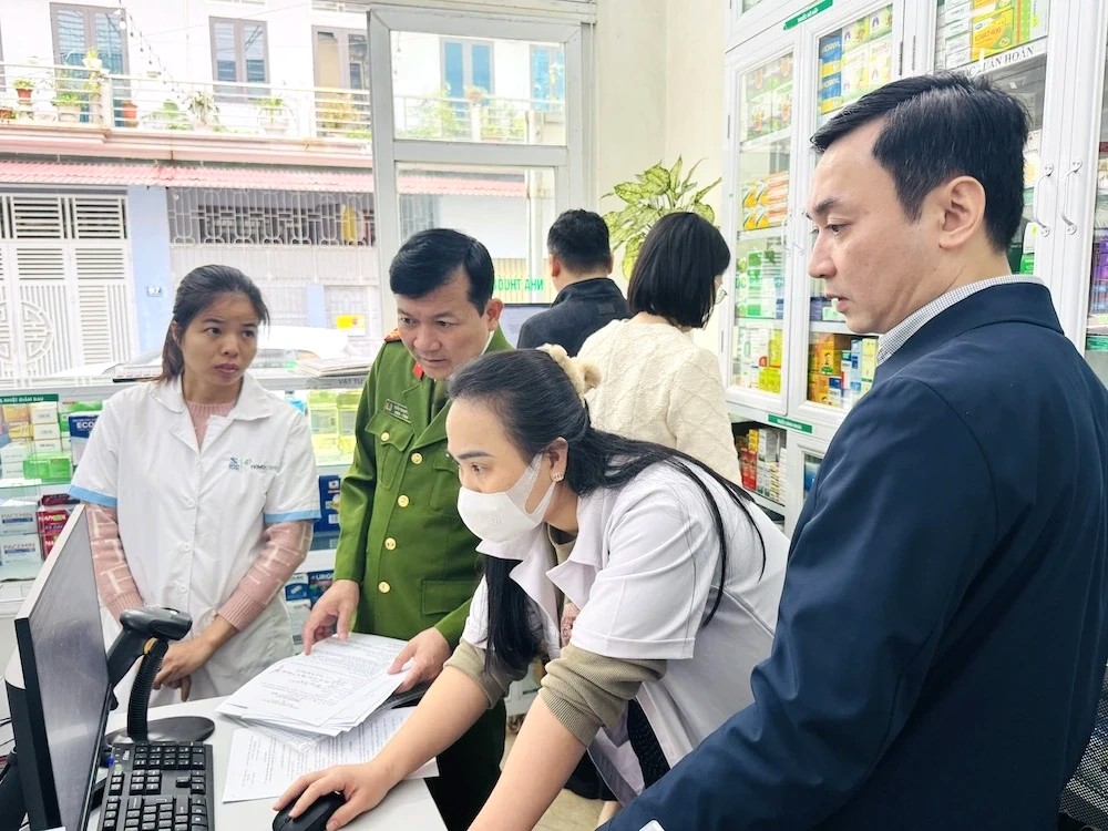 Tăng cường cao điểm kiểm tra lĩnh vực dược, mỹ phẩm