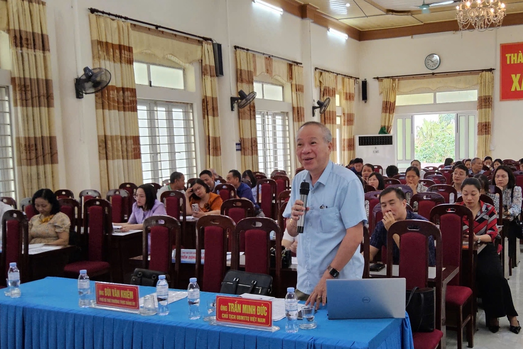 C&aacute;c đơn vị tham gia &yacute; kiến tại Hội nghị.