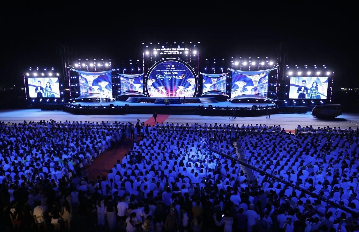 Khai mạc Lễ hội du lịch Sầm Sơn năm 2026: “Sầm Sơn - Khát vọng rực rỡ”