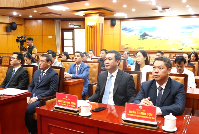 C&aacute;c đại biểu tham dự hội nghị