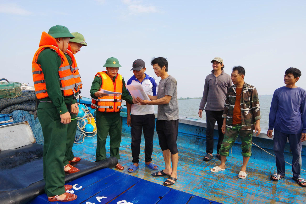 Ninh Bình tăng cường thanh tra, kiểm tra chống khai thác hải sản IUU