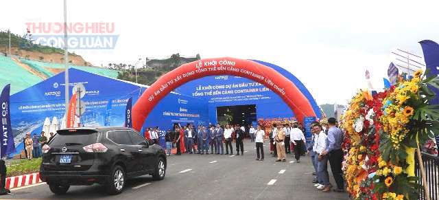 TP. Đ&agrave; Nẵng khởi c&ocirc;ng si&ecirc;u cảng container hơn 45.000 tỷ đồng, ph&aacute;t triển logistics hiện đại.