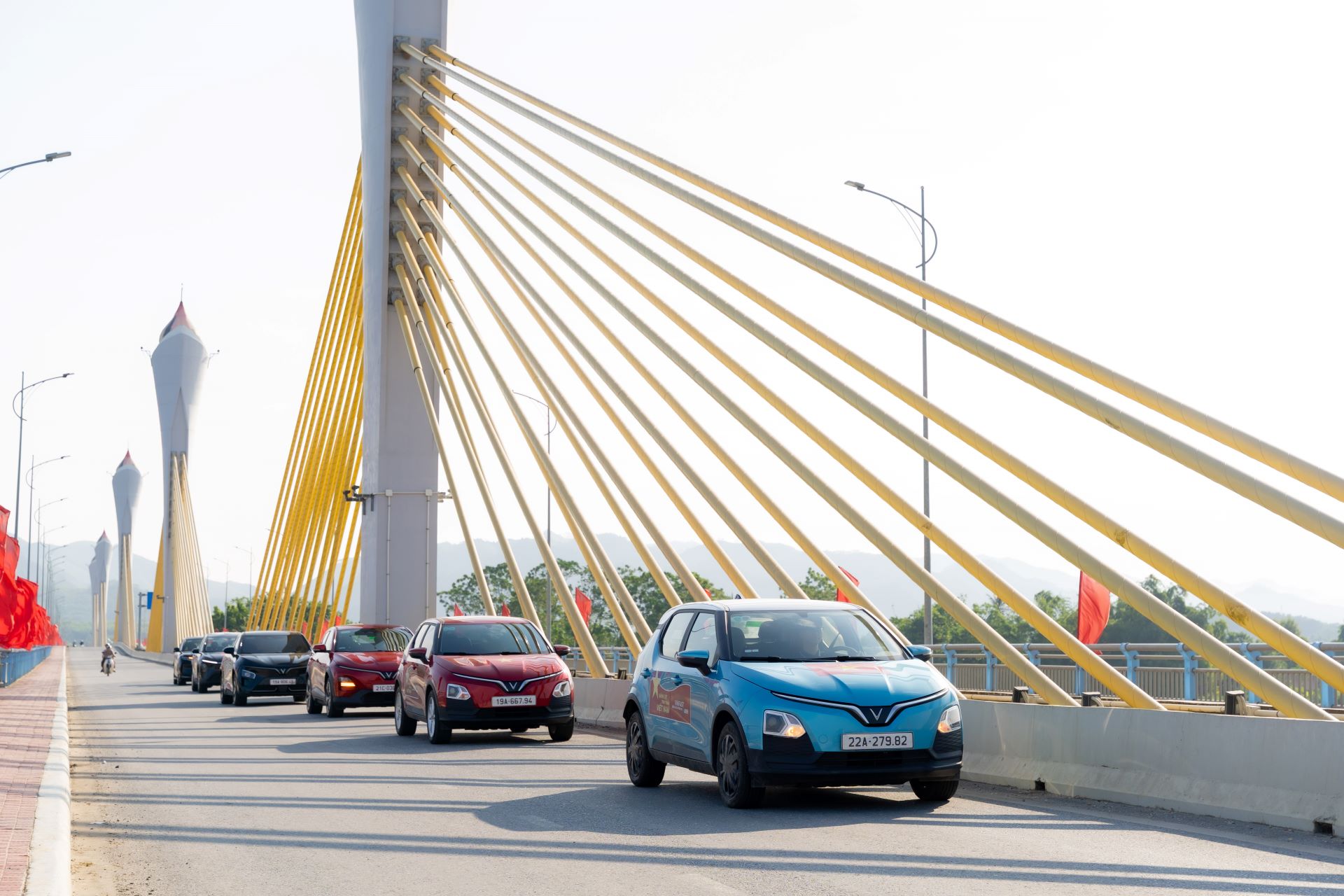 Trong “vô vàn” xe hạng A, vì sao người dùng Việt chốt đơn VinFast VF 5?