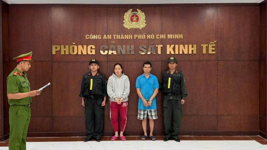 TP.HCM: Khởi tố cặp vợ chồng sản xuất hơn 2.800 tấn mì tươi trộn hóa chất công nghiệp