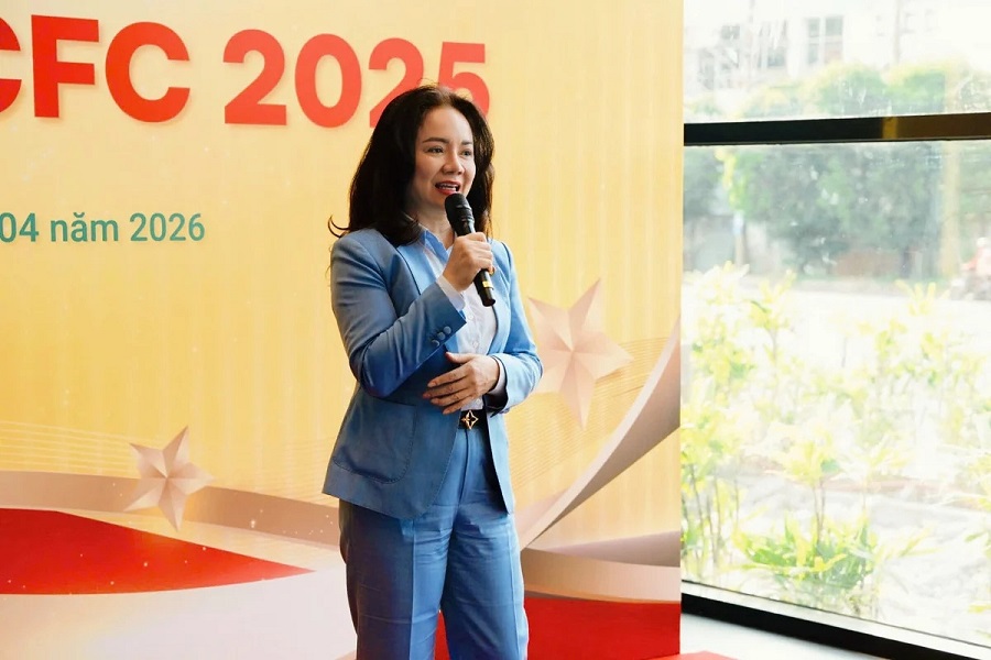 B&agrave; Nguyễn Thị Hiền ph&aacute;t biểu tại sự kiện. Ảnh: PVCFC.