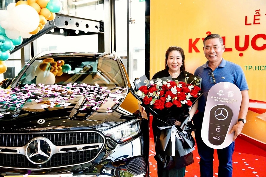 Lâm Đồng: Nhà phân phối lập kỷ lục tiêu thụ NPK Cà Mau, nhận thưởng Mercedes-Benz GLC 200 4MATIC