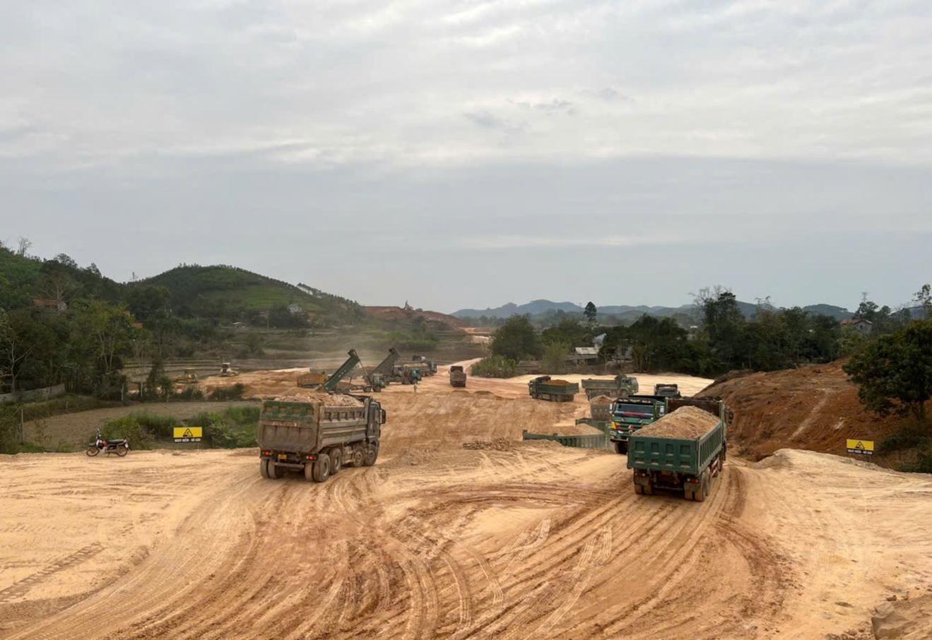 Lạng Sơn yêu cầu đẩy mạnh công tác giải ngân vốn đầu tư công