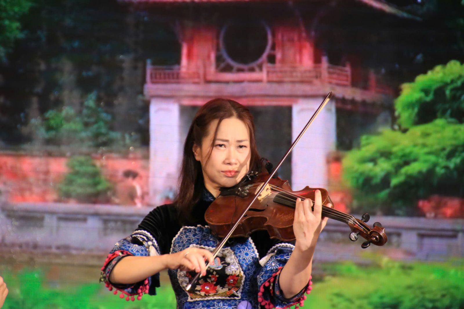 Kết nối di sản và âm nhạc hiện đại trong dự án nghệ thuật toàn cầu “Save The World”