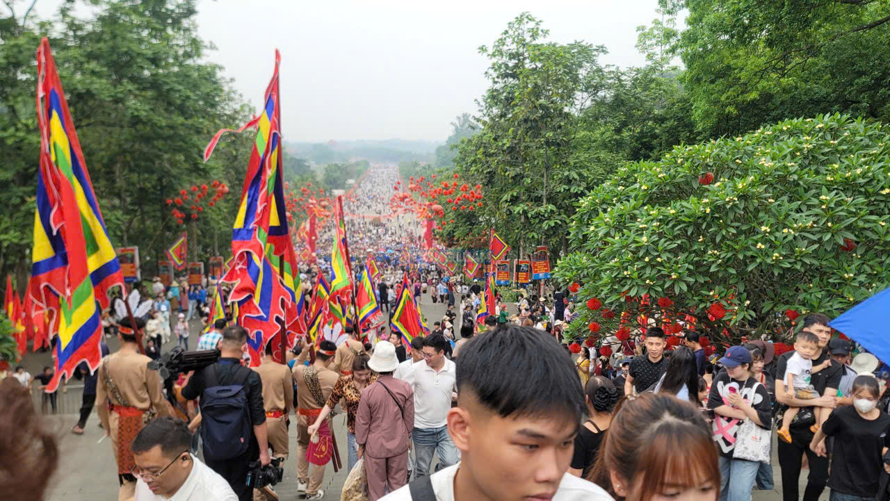 Năm 2026 ghi dấu sự thay đổi to&agrave;n diện trong c&aacute;ch Ph&uacute; Thọ tổ chức lễ hội.