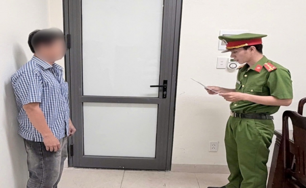 Cà Mau: Khởi tố chủ cơ sở giết mổ bán khống hàng chục hóa đơn trái phép