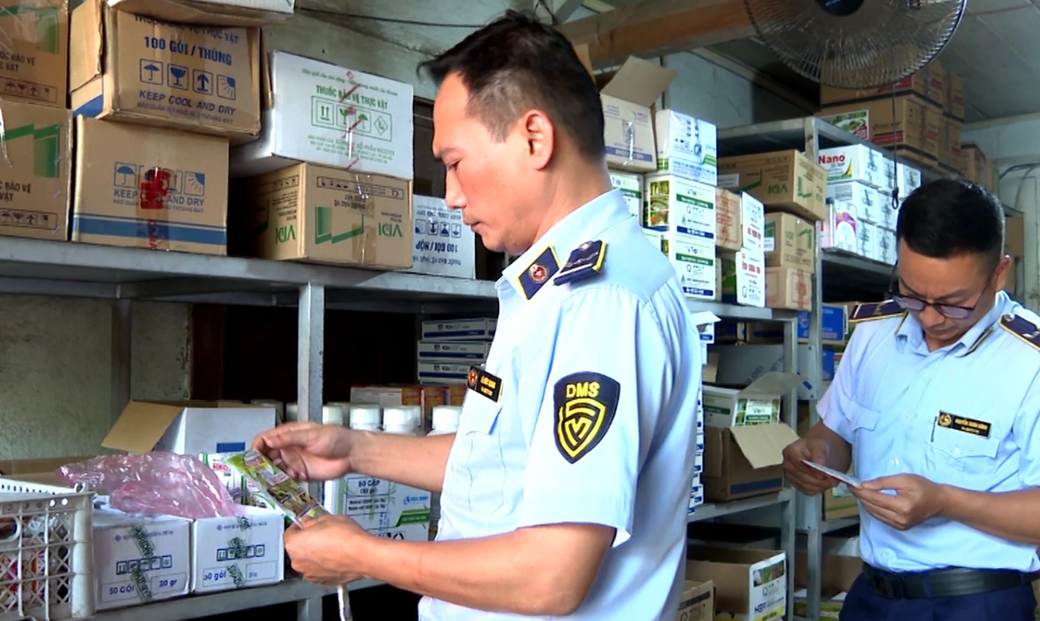 Quản lý thị trường tỉnh Lào Cai: Tăng cường kiểm tra hoạt động kinh doanh thuốc bảo vệ thực vật