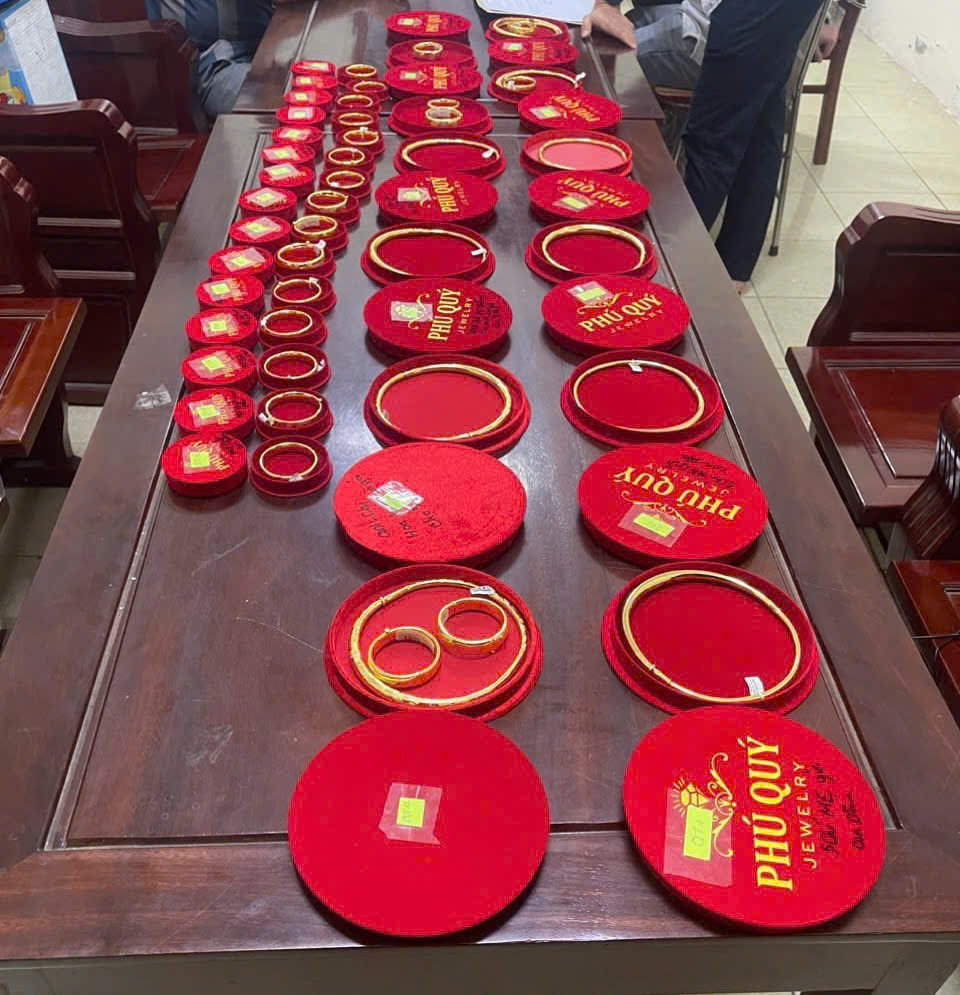 Ninh Bình: Khởi tố đối tượng lừa đảo cầm cố vàng giả, chiếm đoạt hơn 1,6 tỷ đồng