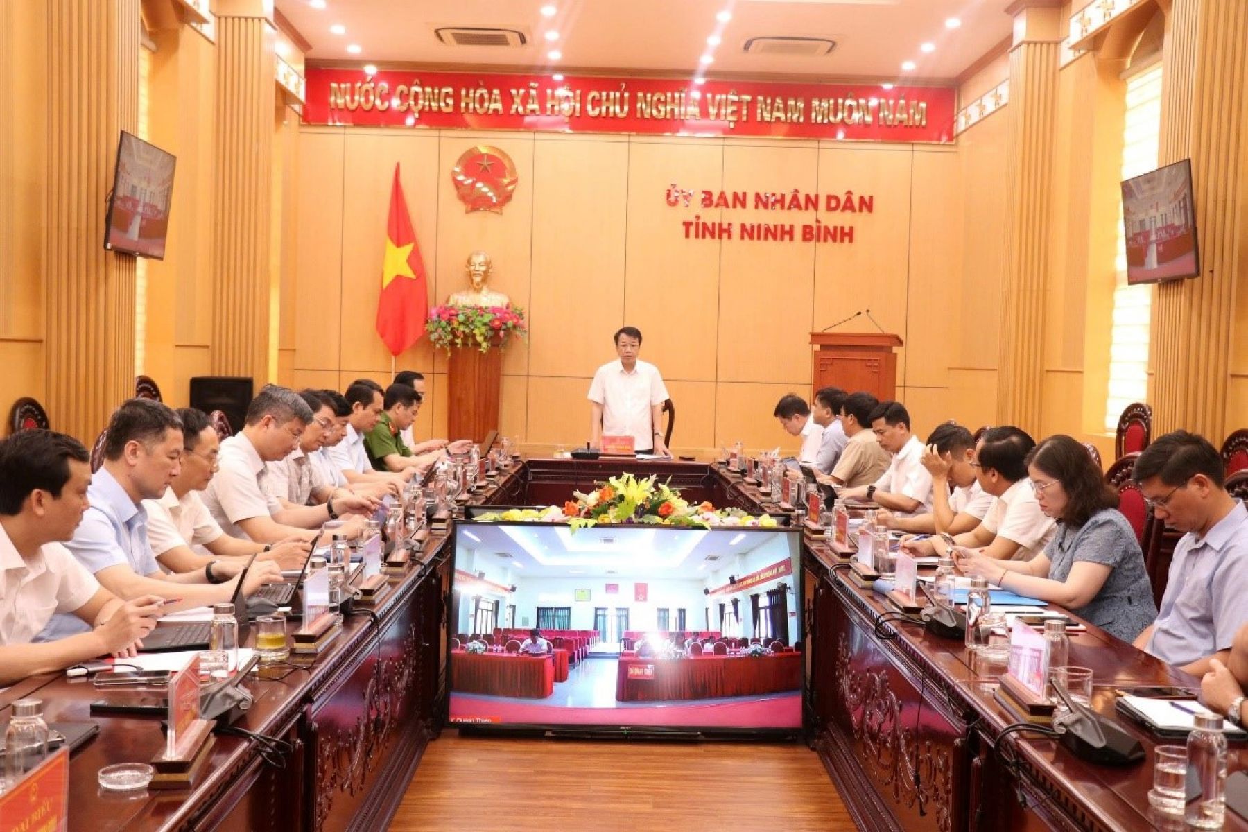 Ninh Bình siết chặt kỷ luật, kỷ cương hành chính, nâng cao trách nhiệm người đứng đầu