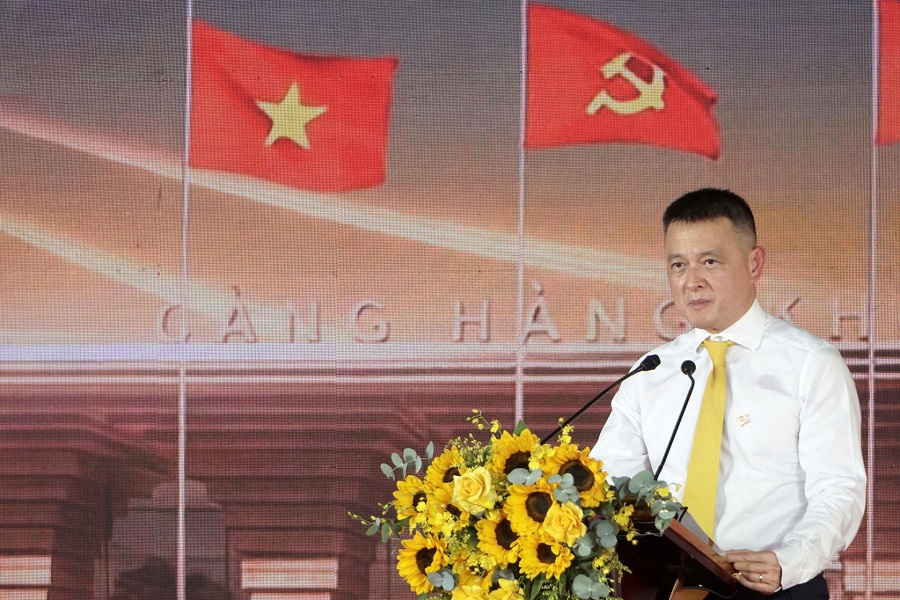 &Ocirc;ng Đặng Minh Trường, Chủ tịch HĐQT Tập đo&agrave;n Sun Group b&aacute;o c&aacute;o tại buổi lễ