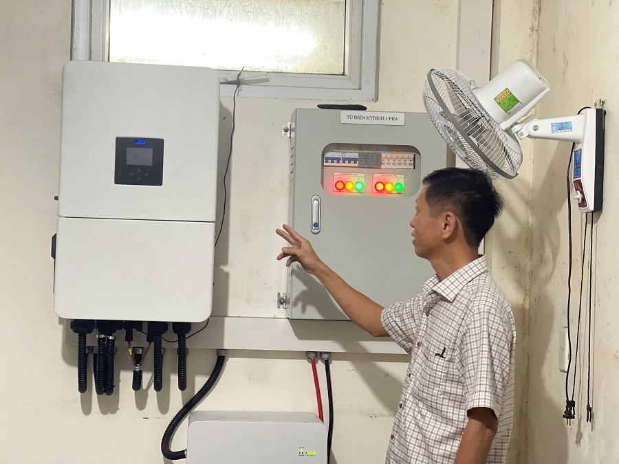 &Ocirc;ng Nguyễn Văn Vui chia sẻ về hệ thống thiết bị điện năng lượng mặt trời