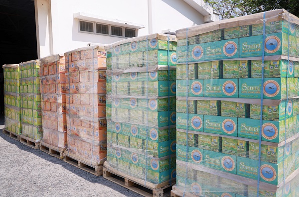 L&ocirc; h&agrave;ng xuất khẩu qua Hoa Kỳ c&oacute; gần 4.000 th&ugrave;ng sản phẩm c&aacute;c loại