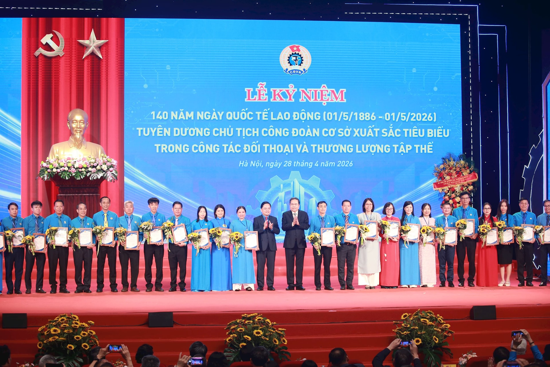 Kỷ niệm Ngày Quốc tế Lao động 1/5: Khẳng định vai trò Công đoàn trong bảo vệ người lao động