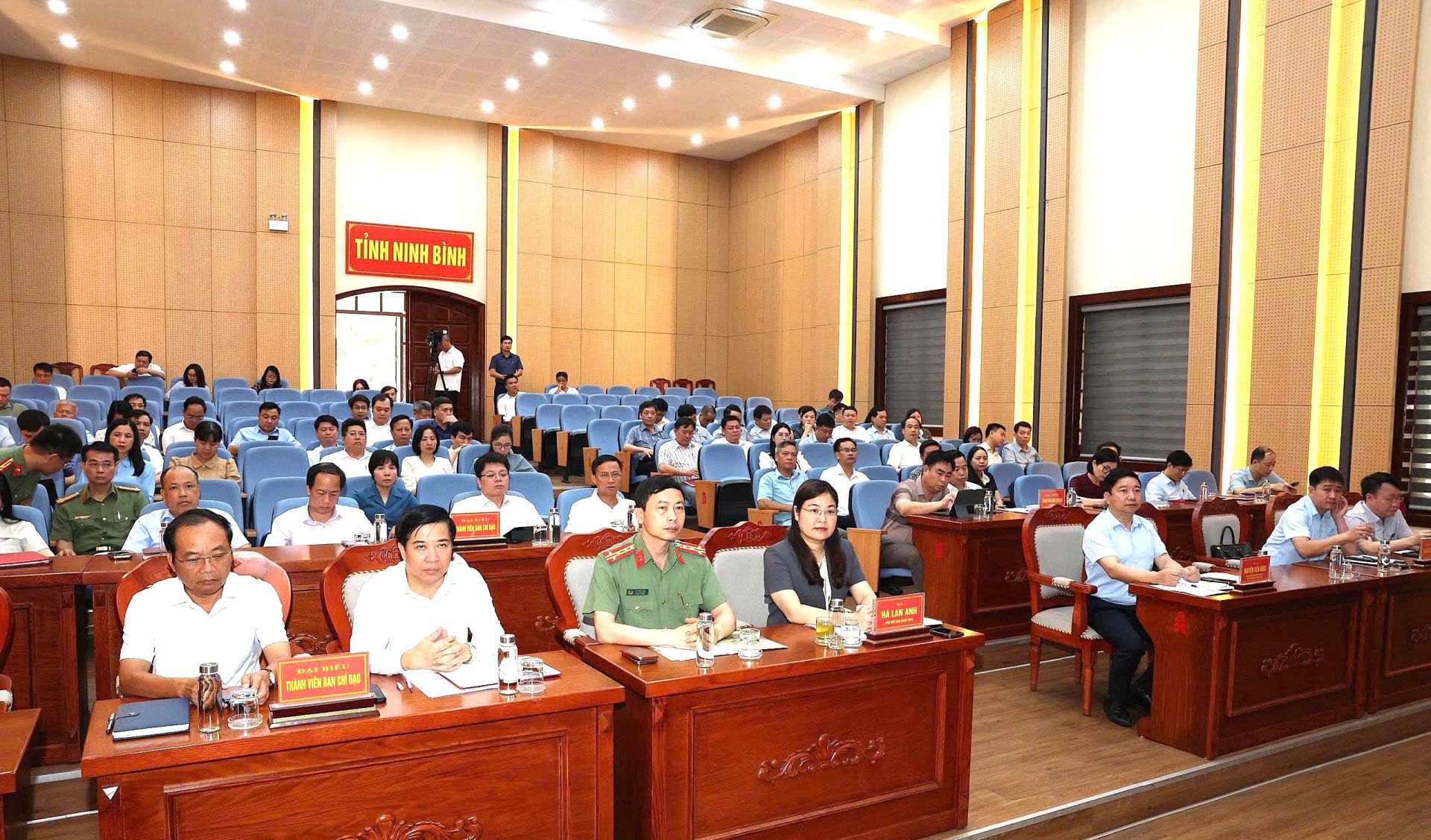 C&aacute;c đại biểu tham dự hội nghị