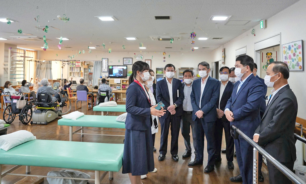 Đoàn công tác tỉnh Bắc Ninh tìm hiểu mô hình dưỡng lão, chăm sóc người cao tuổi tại Nhật Bản