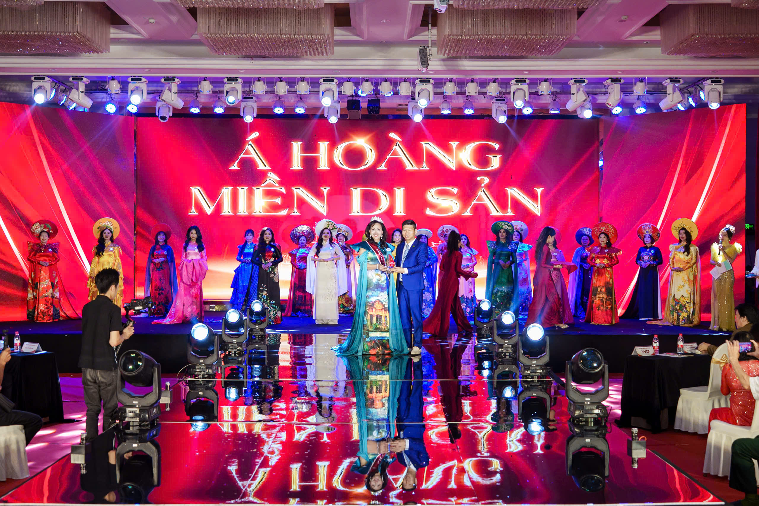 Nguyễn Thị Thu Hà – Á hoàng miền di sản tỏa sáng với vẻ đẹp trí tuệ và bản sắc Việt