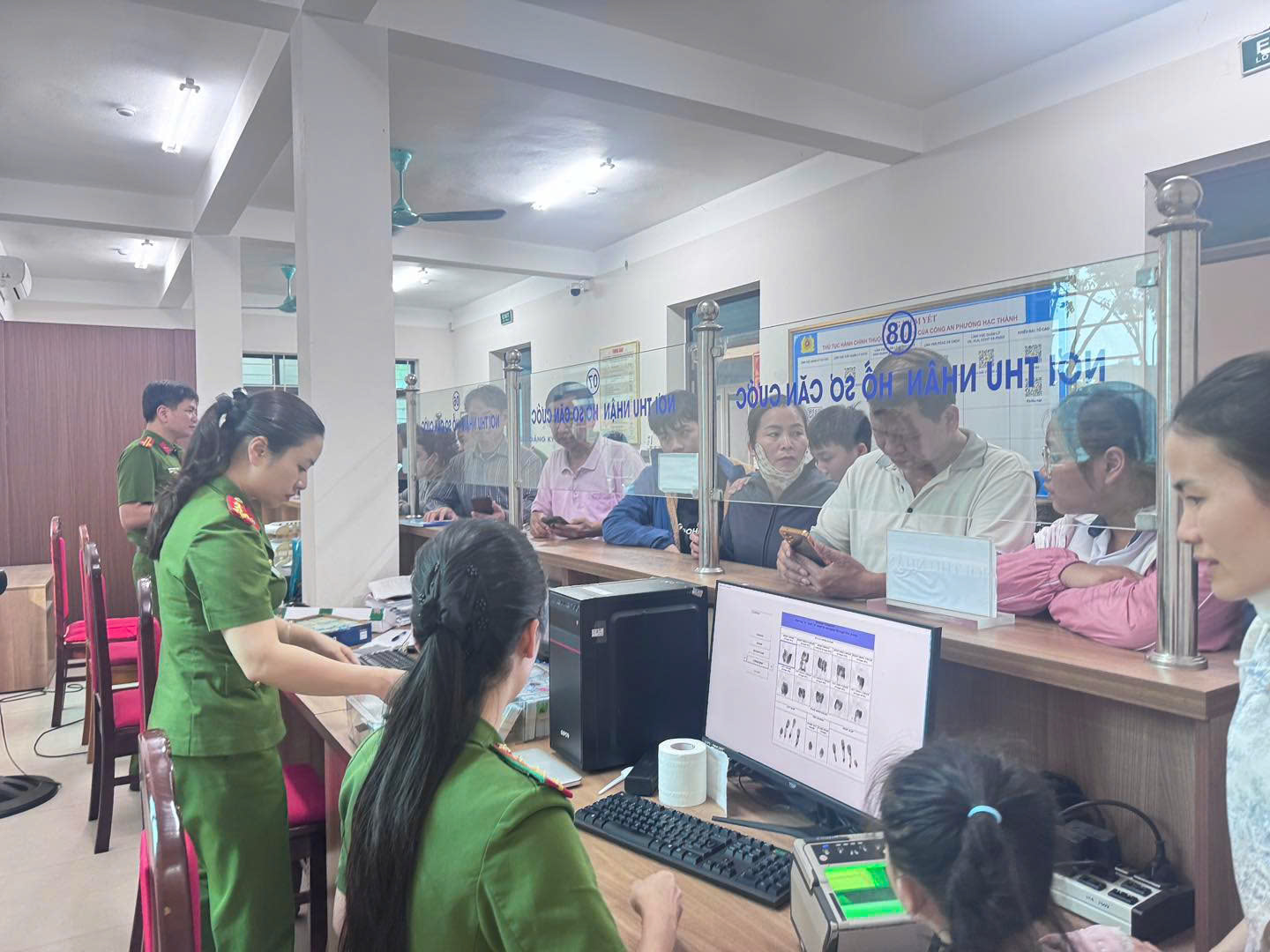 Thanh Hóa: Tiếp nhận hơn 41 nghìn hồ sơ thủ tục hành chính trong dịp nghỉ lễ Giỗ Tổ Hùng Vương