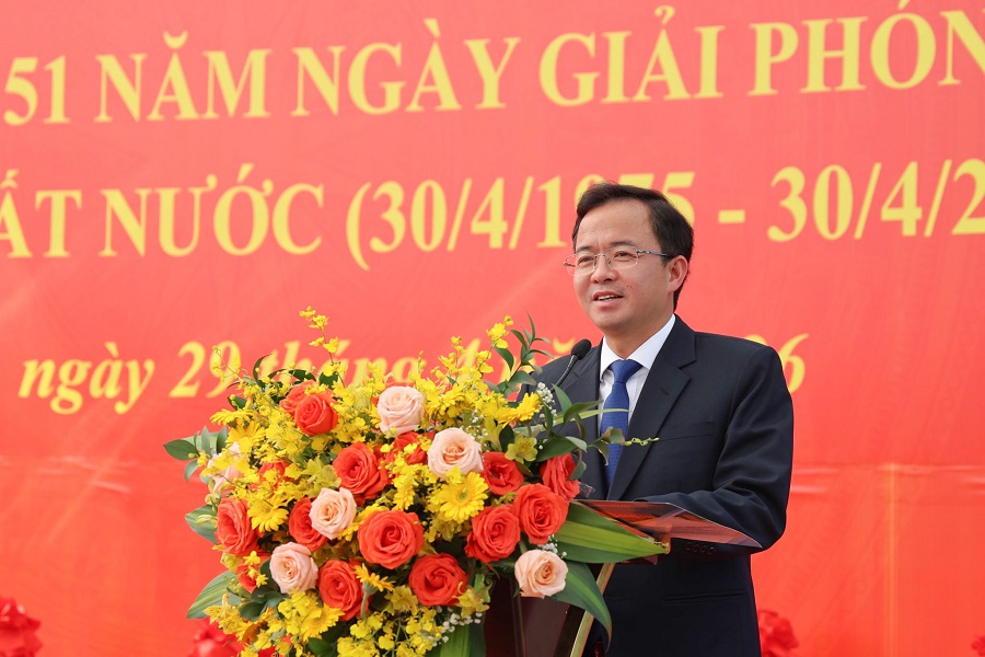 &Ocirc;ng Nguyễn Văn Lộc, Gi&aacute;m đốc Sở Văn h&oacute;a, Thể thao v&agrave; Du lịch tỉnh L&acirc;m Đồng ph&aacute;t biểu khai mạc triển l&atilde;m