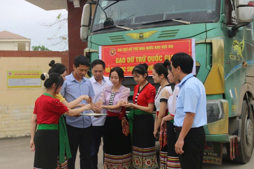 Xuất cấp hơn 52.793 tấn gạo dự trữ quốc gia hỗ trợ học sinh, học viên