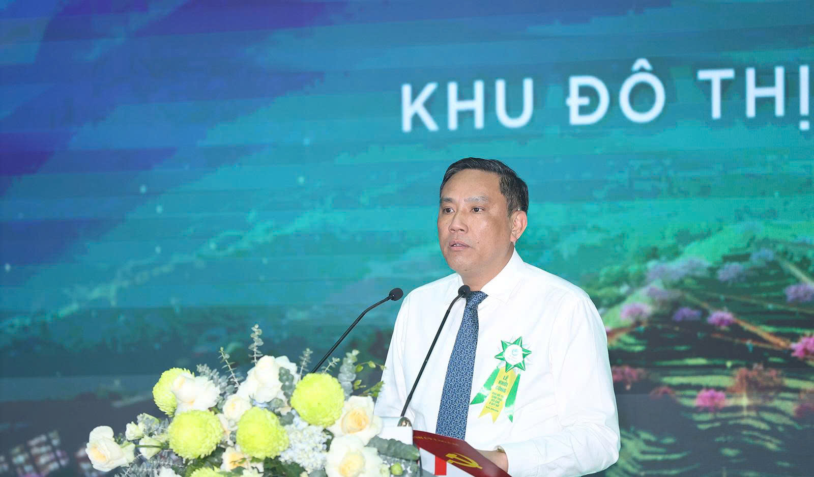 Ph&oacute; B&iacute; thư Thường trực Tỉnh ủy L&agrave;o Cai Ho&agrave;ng Giang ph&aacute;t biểu.