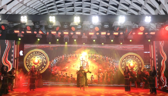 Đà Nẵng: Khai mạc Gala “Tổ quốc bình yên”