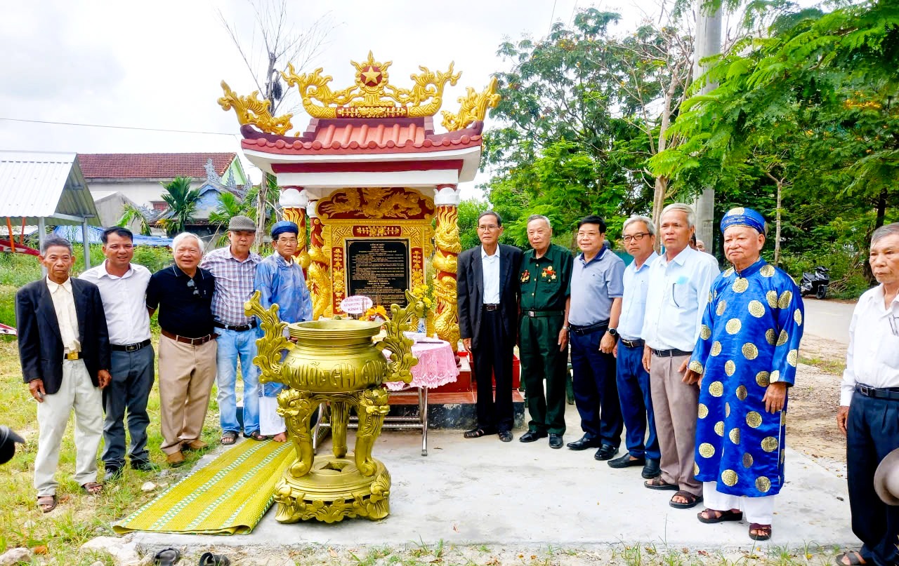 Huế: Khánh thành bia di tích hầm bí mật ở Lang Xá Cồn