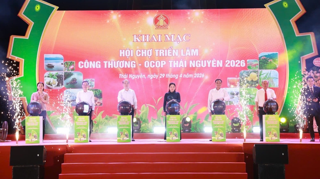 Thái Nguyên tưng bừng khai mạc Hội chợ “Công Thương - OCOP 2026”
