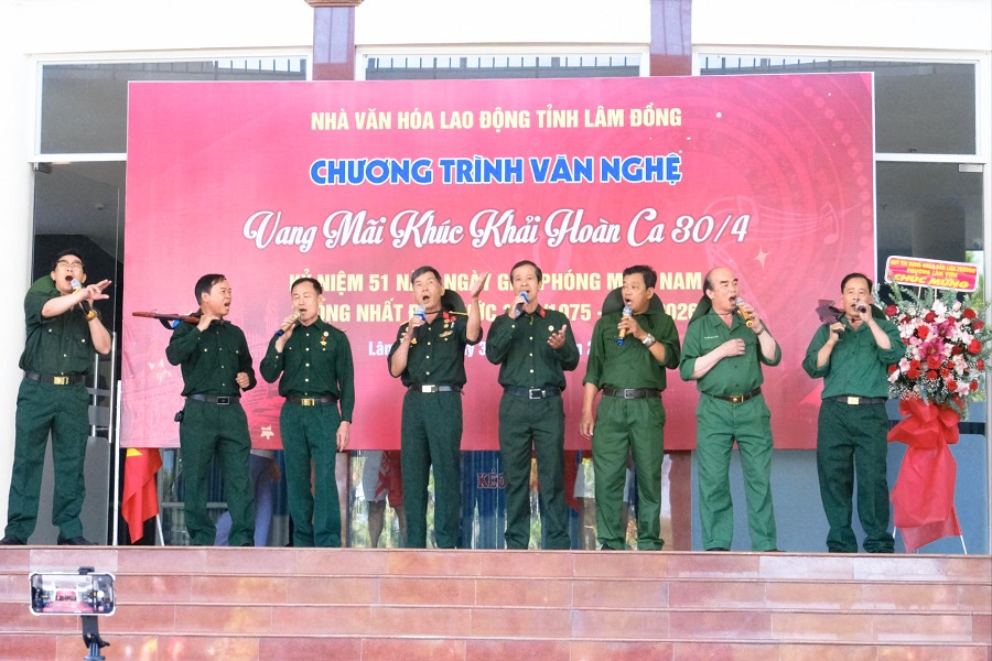 Chương tr&igrave;nh g&oacute;p phần gi&aacute;o dục truyền thống y&ecirc;u nước, khơi dậy niềm tự h&agrave;o d&acirc;n tộc v&agrave; tinh thần đo&agrave;n kết trong c&aacute;c tầng lớp Nh&acirc;n d&acirc;n