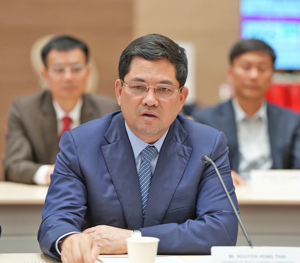 B&iacute; thư Tỉnh ủy Nguyễn Hồng Th&aacute;i khẳng định tỉnh Bắc Ninh lu&ocirc;n tạo điều kiện thuận lợi để c&aacute;c nh&agrave; đầu tư triển khai dự &aacute;n hiệu quả, bền vững.