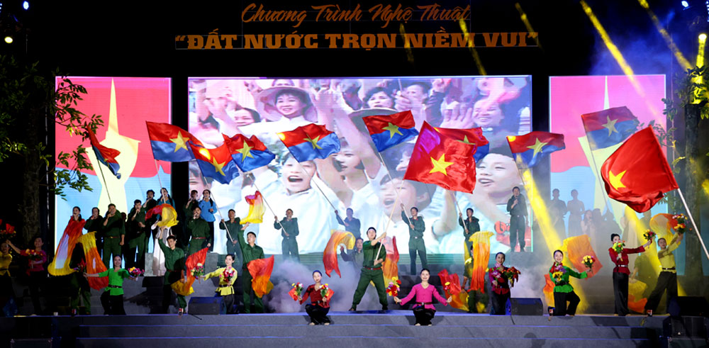 Bắc Ninh: Ấn tượng chương trình nghệ thuật "Đất nước trọn niềm vui"