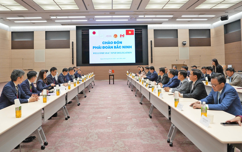 Quang cảnh buổi l&agrave;m việc giữa Đo&agrave;n c&ocirc;ng t&aacute;c tỉnh Bắc Ninh v&agrave; C&ocirc;ng ty AeonMall Nhật Bản.