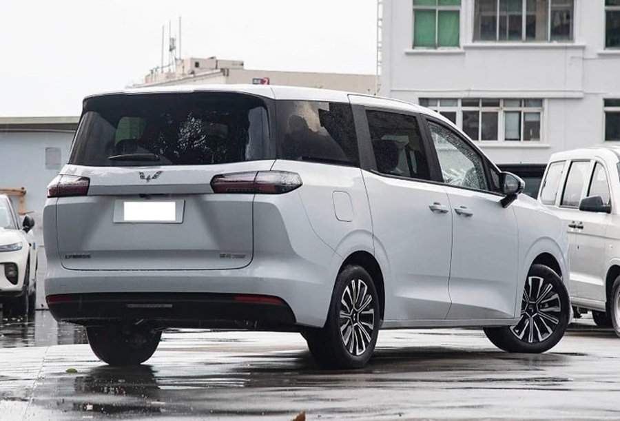 Wuling Starlight 730 Premium 2026: MPV đa cấu h&igrave;nh, nhấn mạnh t&iacute;nh thực dụng