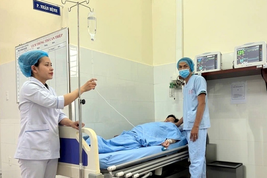 Đ&aacute;nh gi&aacute; ban đầu v&agrave; chuẩn bị cho bệnh nh&acirc;n trước khi can thiệp