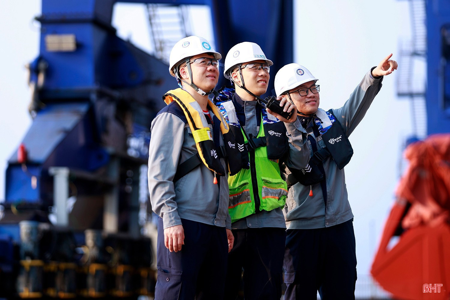 Th&aacute;ng C&ocirc;ng nh&acirc;n 2026 tập trung chủ đề &ldquo;C&ocirc;ng nh&acirc;n Việt Nam đổi mới, s&aacute;ng tạo, n&acirc;ng cao năng suất lao động&rdquo;. Ảnh Đ&igrave;nh Nhất.