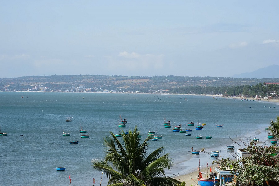 L&agrave;ng ch&agrave;i Mũi N&eacute;