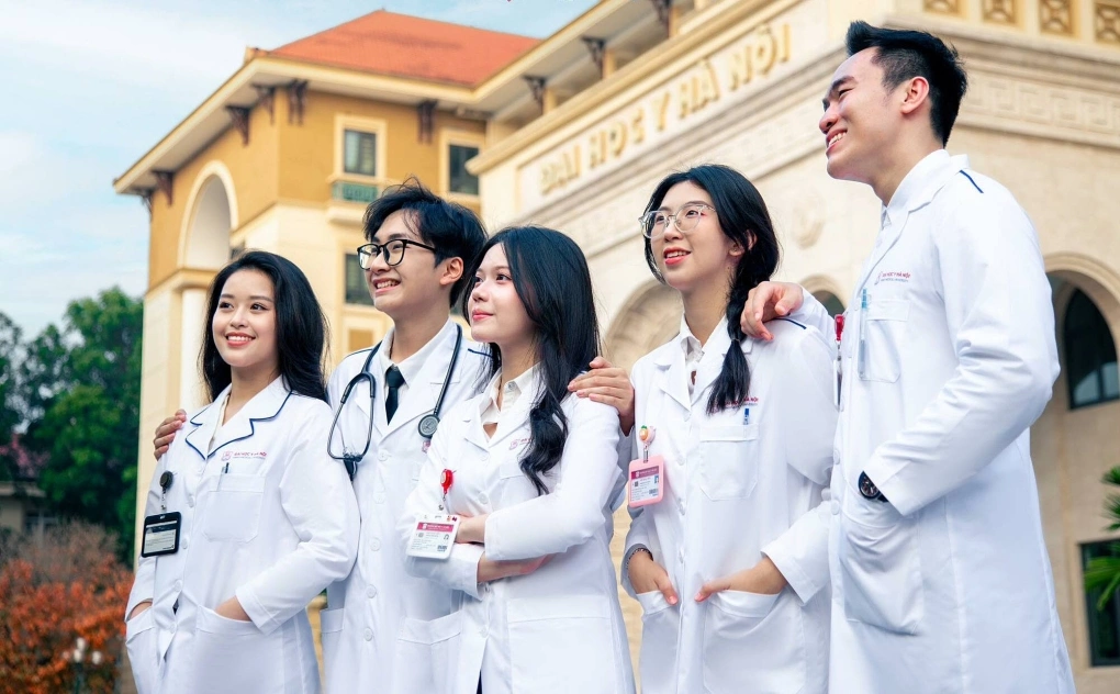 Sinh vi&ecirc;n Đại học Y H&agrave; Nội. (Ảnh: Đo&agrave;n Thanh ni&ecirc;n - Hội Sinh vi&ecirc;n Đại học Y H&agrave; Nội)
