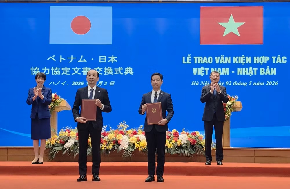 Trung tâm Vũ trụ Việt Nam ký thỏa thuận hợp tác với Cơ quan Hàng không Vũ trụ Nhật Bản
