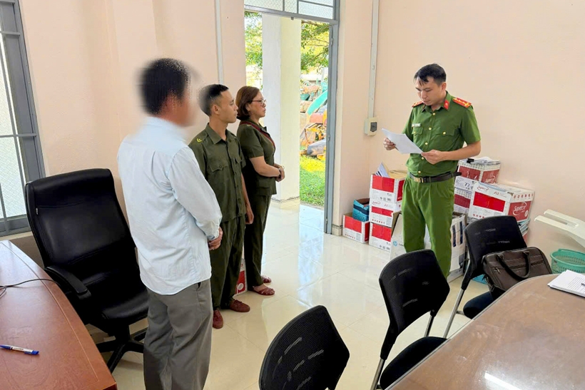Quảng Ngãi: Khởi tố hai đối tượng móc nối mua bán trái phép hàng chục hóa đơn khống