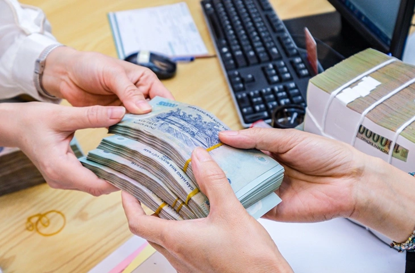Hướng dẫn mới về cách tính lương và phụ cấp từ ngày 1/7 theo mức lương cơ sở 2,53 triệu đồng