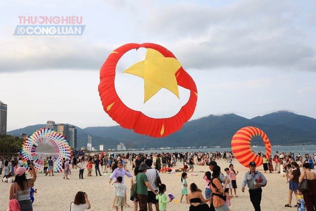 Khai trương m&ugrave;a du lịch biển Đ&agrave; Nẵng 2026 với nhiều hoạt động hấp dẫn thu h&uacute;t du kh&aacute;ch