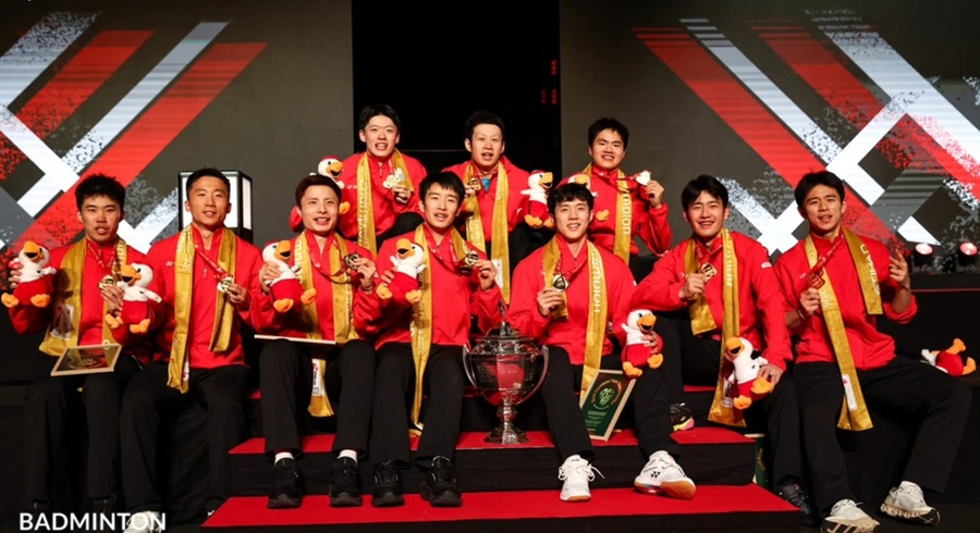 Đội tuyển nam Trung Quốc đăng quang chức v&ocirc; địch Thomas Cup 2026