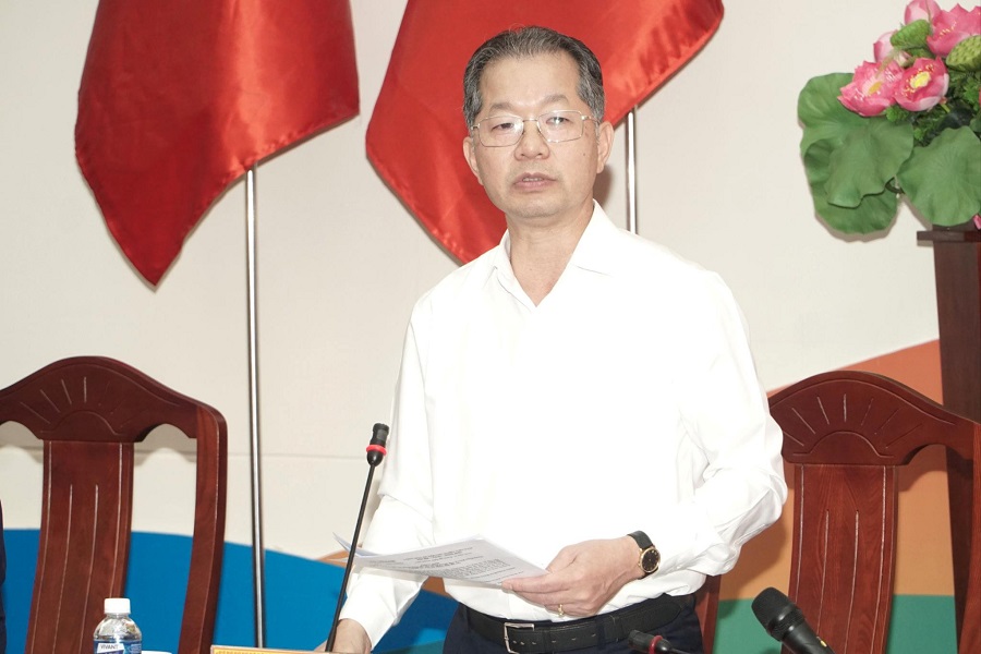Đồng ch&iacute; Nguyễn Văn Quảng, B&iacute; thư Trung ương Đảng, Ch&aacute;nh &aacute;n TAND Tối cao ph&aacute;t biểu tại buổi l&agrave;m việc