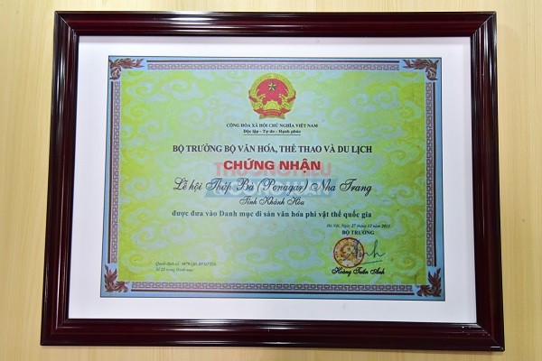 Lễ hội Th&aacute;p B&agrave; P&ocirc; Na Gar được Bộ VHTTDL dưa v&agrave;o danh mục di sản văn h&oacute;a phi vật thể Quốc Gia