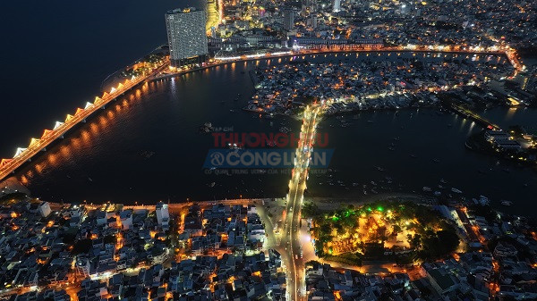 Đường phố Nha Trang trong những ng&agrave;y lễ hội Th&aacute;p B&agrave; P&ocirc; Nagar 2026
